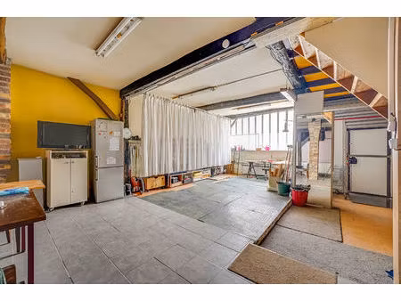 local commercial paris 182 m2