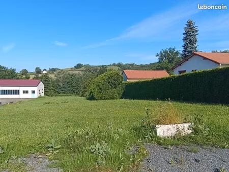 terrain 1 000 m² cusset