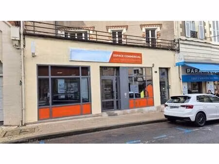 local commercial à louer