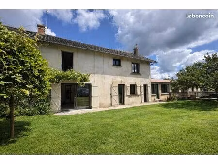 longère 6 pièces 164 m²
