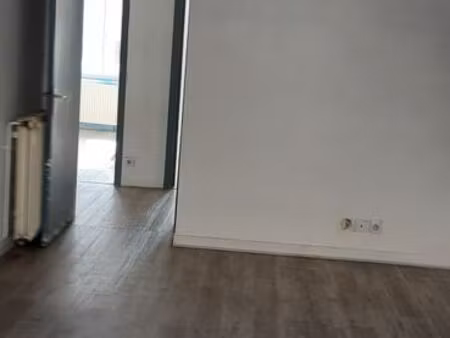f3 proche université