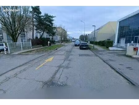 parking velizy villacoublay