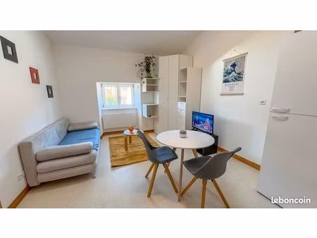 studio meublé au centre-ville de montbéliard idéal étudiant