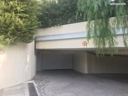 garage fermé