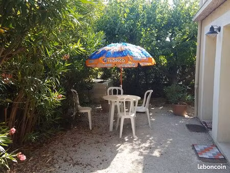meublé 54 m² avec cour de 100m²