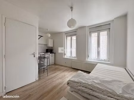 studio 1 pièce 16 m²