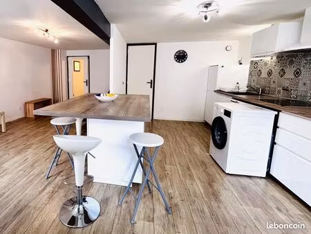 appartement 2 pièces 63 m²