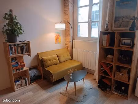 studio à louer - 69001