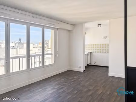 studio 1 pièce 31 m²