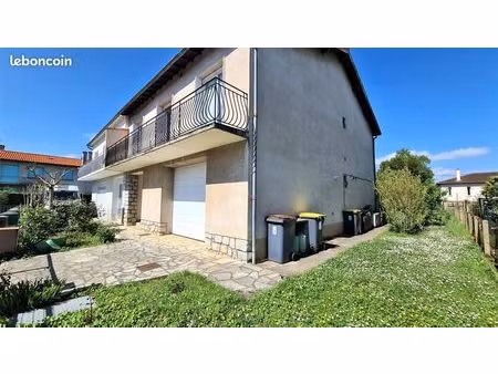 appartement 3 pièces 101 m²