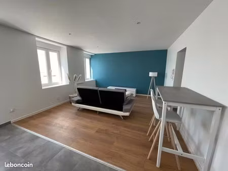 f2 rénové à louer  mulhouse