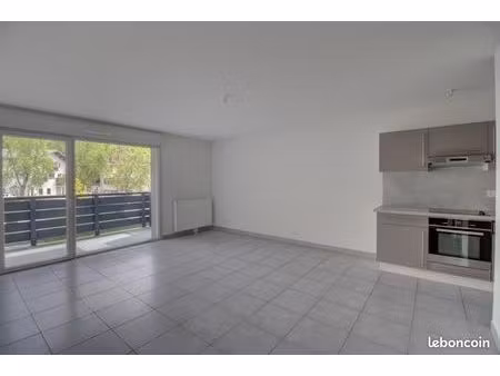 appartement 2 pièces 50 m²
