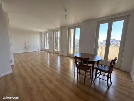 appartement 3 pièces 78 m²