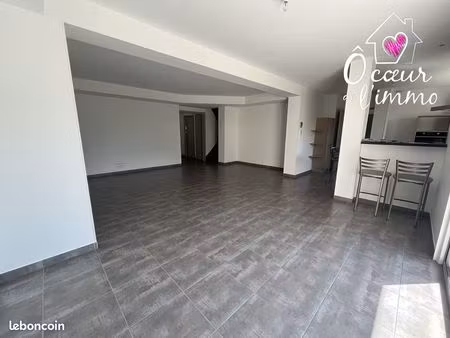maison 6 pièces 145 m²
