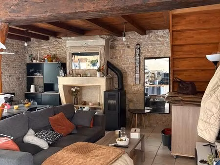 maison a louer à taillebourg