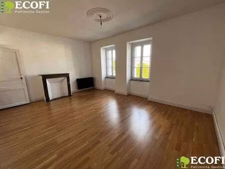 vente maison à bressuire (79300) : à vendre / 60m² bressuire
