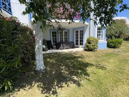 vente appartement 3 pièces piscine à talmont-saint-hilaire (85440) : à vendre 3 pièces pis