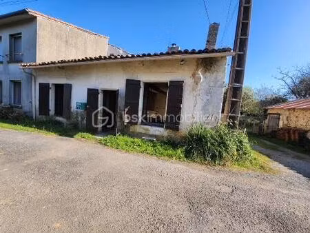 maison de 44 m² à lusignan