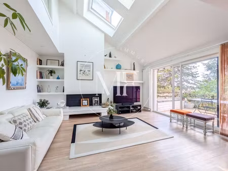 maison 8 pièces - 170 m²