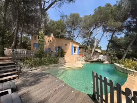 vente maison 8 pièces 210 m² ventabren (13122)