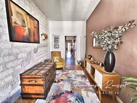 fabrègues ? appartement de caractère de 136 m² avec terrasse de 40 m²