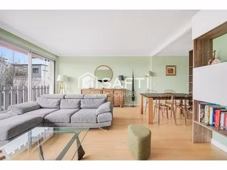 appartement hyper lumineux et bien situé