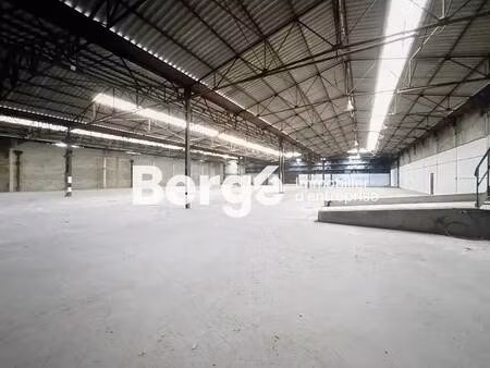 location entrepôt la trinite 06340 3827m²