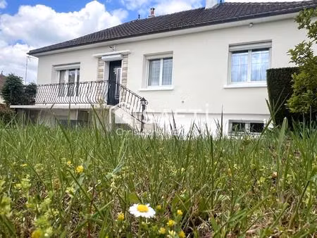 pavillon 4 chambres dans le centre de dange saint romain