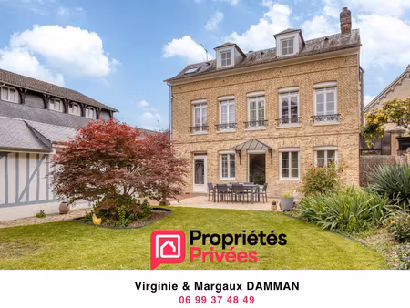 élégante propriété 19ème siècle & sa grande bâtisse