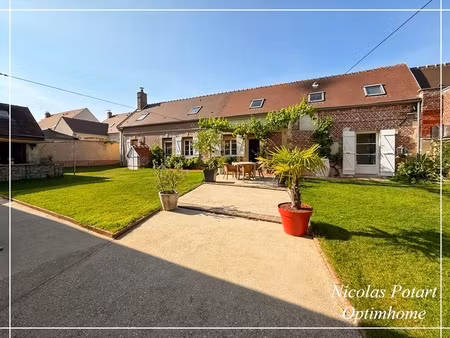 longère rénovée de caractère avec dépendances et fort potentiel de projets
