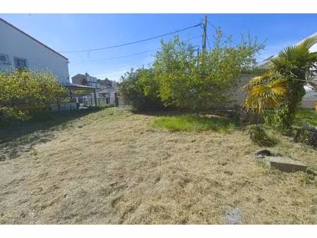 terrain - 268m ²