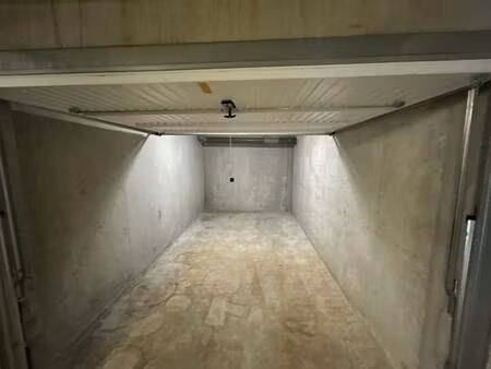 location parking rumilly 74150