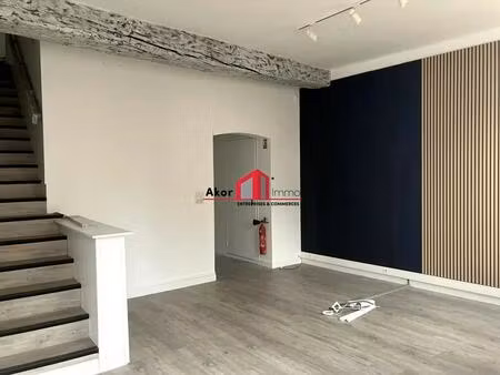 location commerce auxerre 89000 91m²