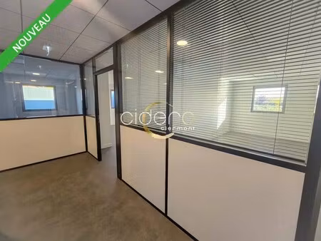 location bureaux 249 m²