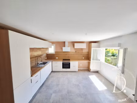 mireval : un appartement deux pièces entièrement rénové en 2