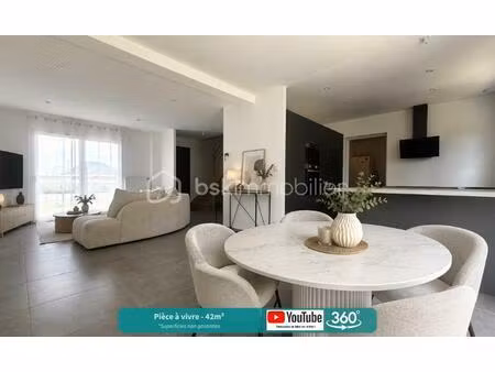 maison quasi neuve de 4 chambres avec garage
