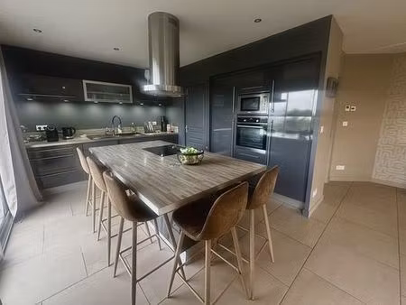 villa de luxe de 8 pièces en vente saint-maurice-de-lignon  auvergne-rhône-alpes