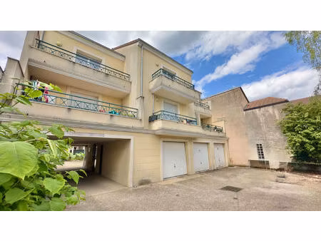 appartement duplex 2 pièces à savigny-sur-orge  quartier gare avec balcon et double parkin