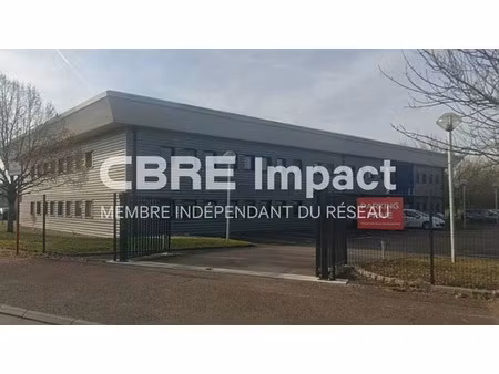location bureau la chapelle saint luc 763 m²
