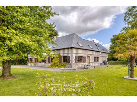 ancien pressoir revisité au coeur de la nature
