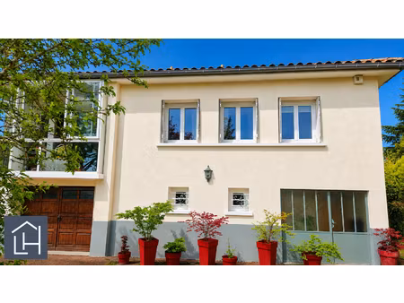 maison charbonnieres les bains 6 pièce(s) 120 m2