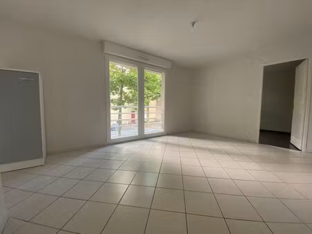 à louer appartement 37 28 m² – 665 € |nantes