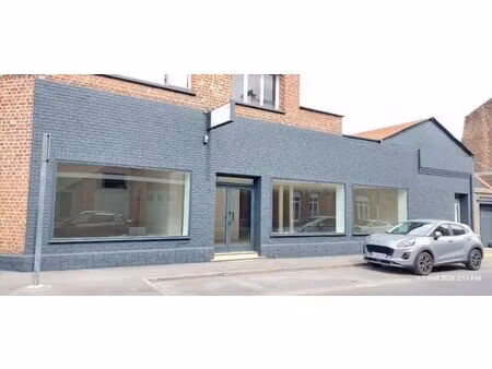 à louer fonds de commerce 280 m² – 1 680 € |cambrai
