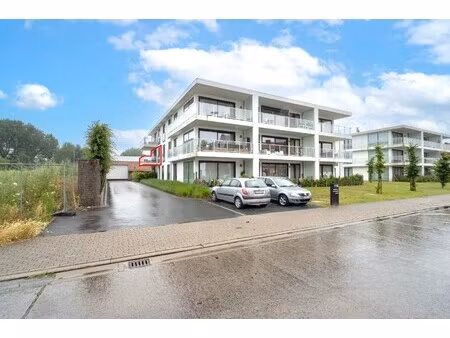 appartement te huur in harelbeke met 2 slaapkamers