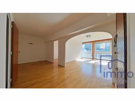 achat appartement 2 pièces 61m² st etienne 42100