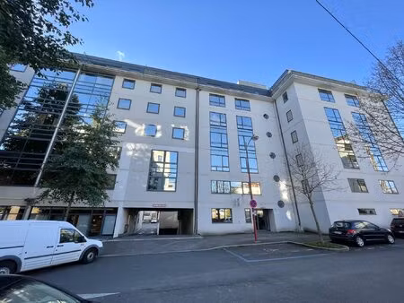 location appartement 1 pièce 23m² rodez 12000