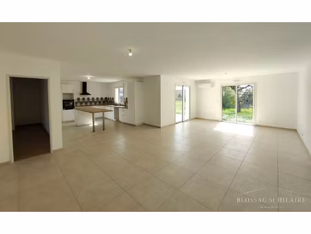 maison 5 pièces neuve idéalement située