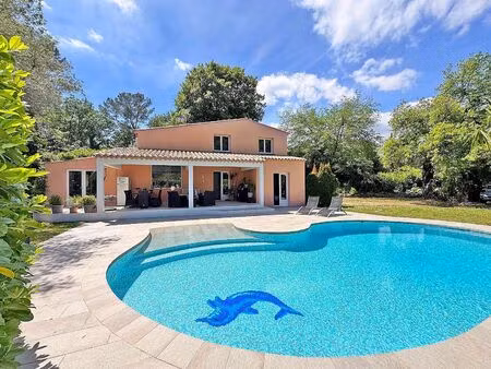 vente maison 6 pièces 142 m² roquefort-les-pins (06330)