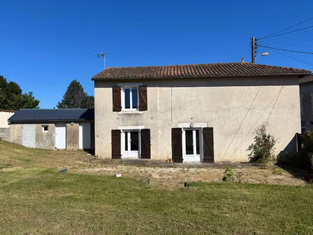 maison 3 pièces 68 m² à vendre / acheter civray 86400 ? | era immobilier