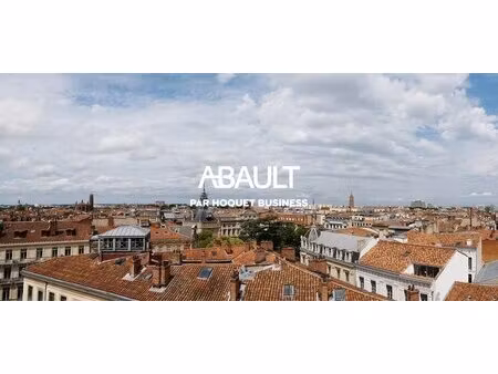 location local commercial 71m² toulouse 31000